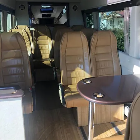 Renk Oto Kiralama Turizm Taşımacılık * Antalya